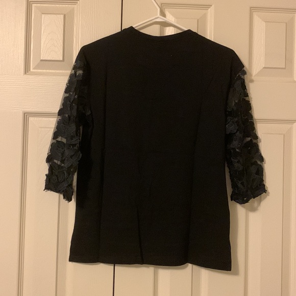 Black Mesh floral appliqué sleeve -Long sleeved crew neck Tshirt- Size M-NWT - Picture 2 of 6